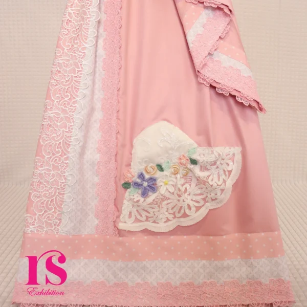 Dusty Pink Pattern Rida With Beautifull Hat With Crochet