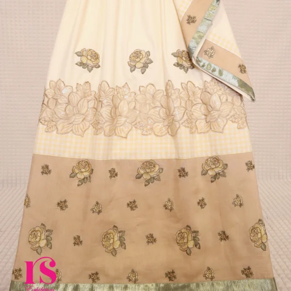 Cream Rida With Embroidered Panel and Work