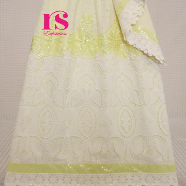 Light Yellow Hakoba Rida With Broad Lace Piece