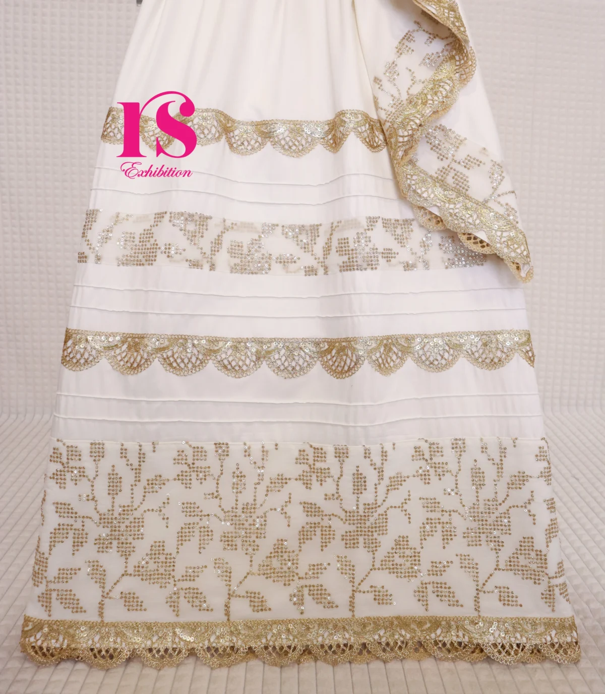 White Rida White Base With High Panel Rida – Rs Exhibition
